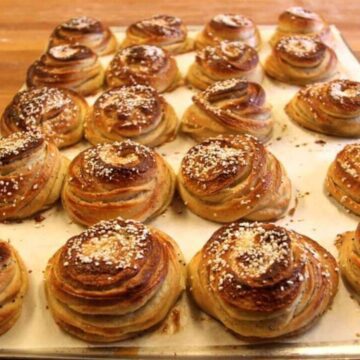 Grattis älskade kanelbulle