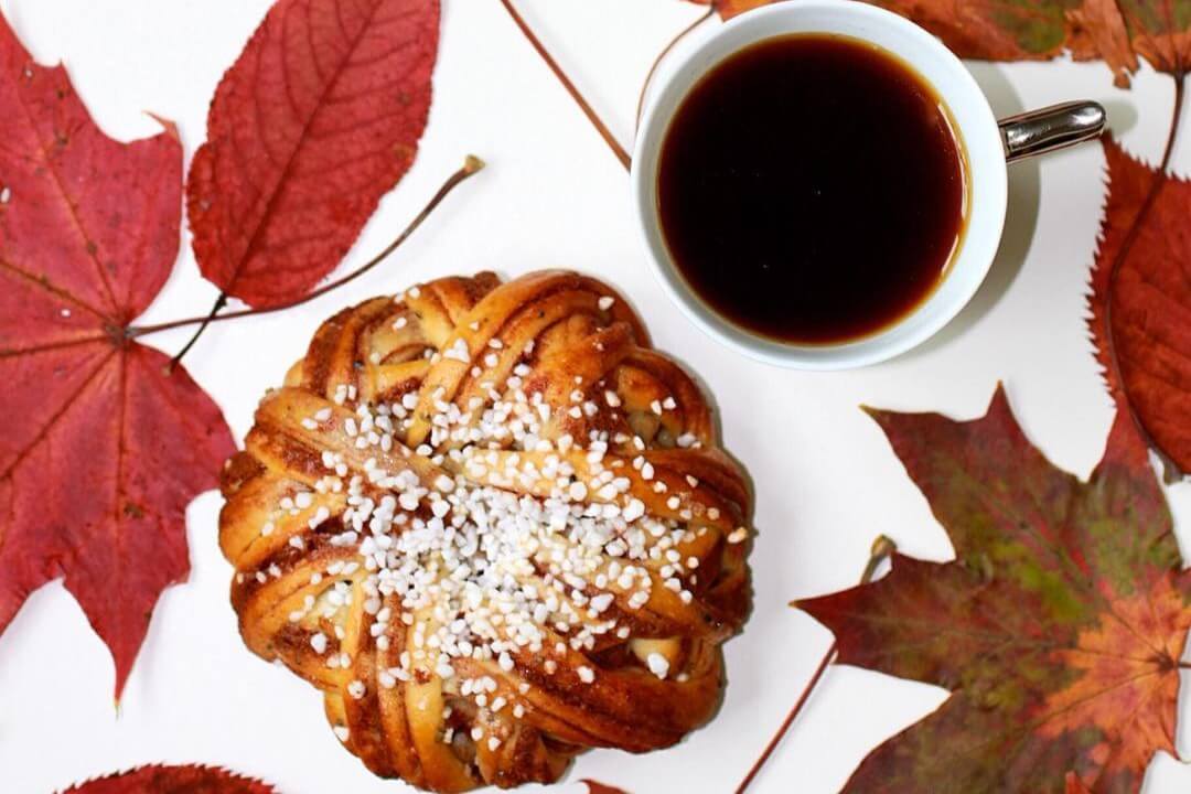 Foto: Robert Kwok - Robbans bästa fikablogg Kanelbullens dag – en hyllning till svensk fikatradition